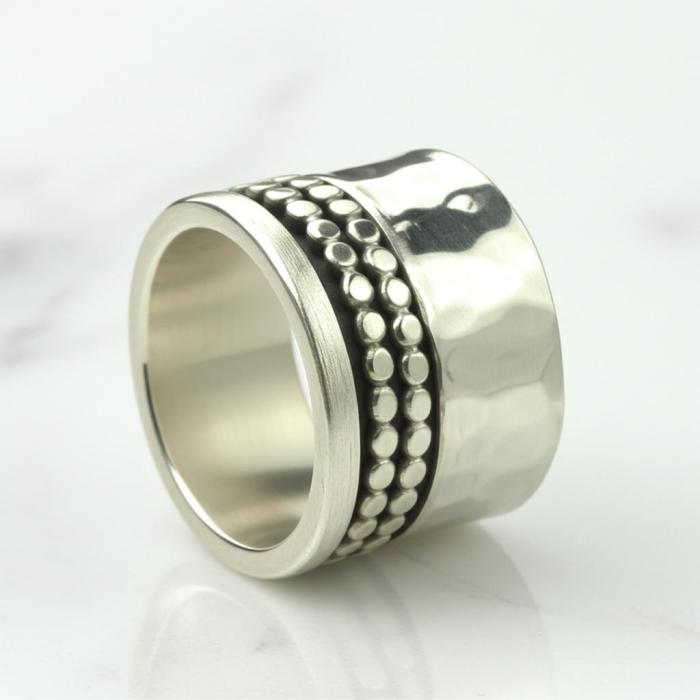 Preview: Breiter Unisex-Ring "Chagit" aus 925er Silber mit drehbaren Elementen