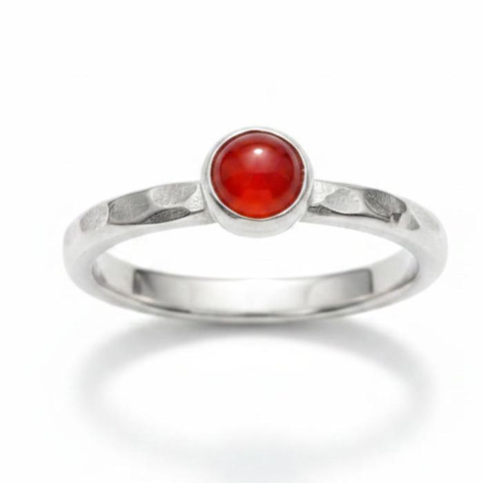Damenring Silber mit rotem Cabochon Stein