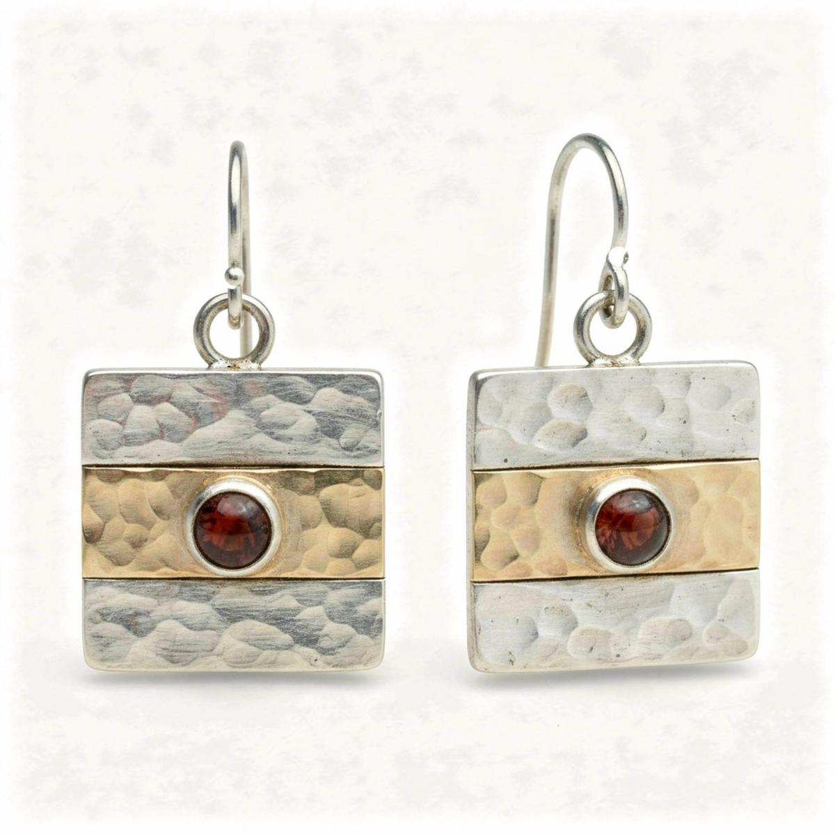 Silber Ohrringe mit Bernstein und 333 Gold im Hammerschlag Design